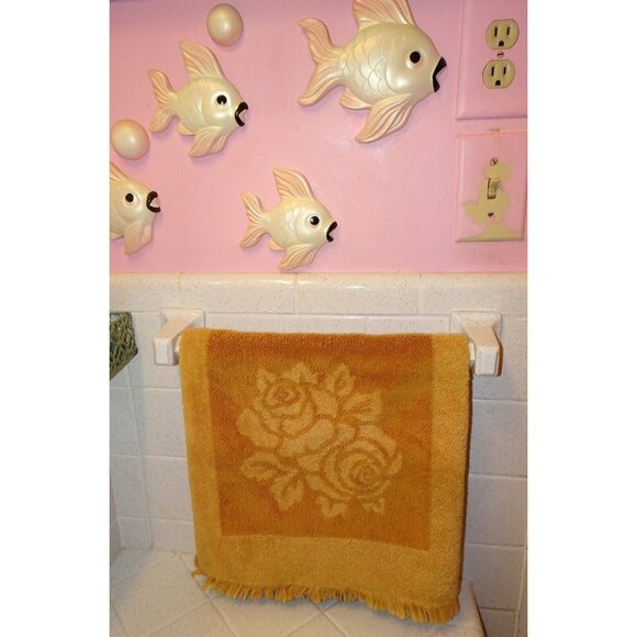Vintage Sears Gold Roses Reversable Hand Towel 1960s mcm bathroom fringe retro - Picture 1 of 9